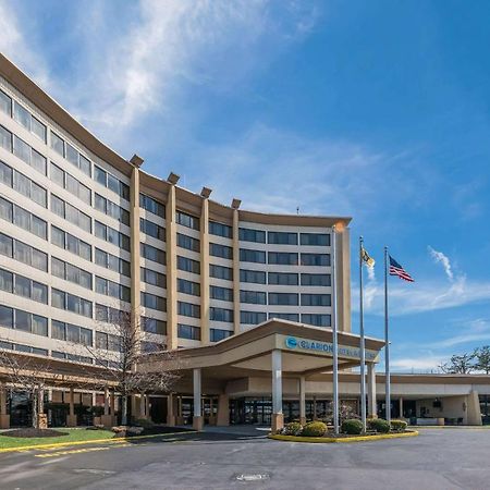 Clarion Hotel & Suites Mount Laurel Bagian luar foto